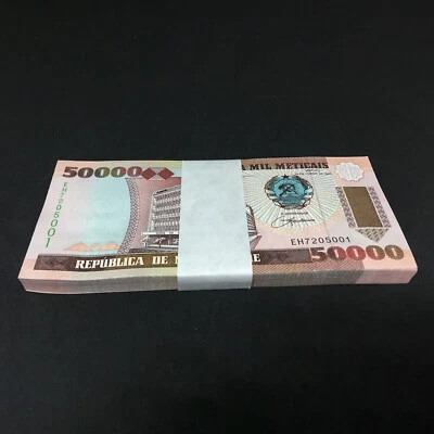 MOZAMBIQUE 50,000 50000 Meticais X 100 PCS 1993 P-138 Bundle UNC - Image 1 of 3