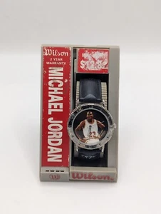Michael Jordan Bulls 1990er Wilson Armbanduhr & Etui Old Stock Leder Style-Band - Bild 1 von 6