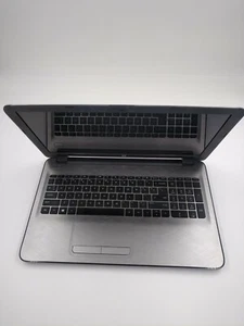 Hp 15-AF152N touchscreen. Amd a8. 8 GB RAM, 1 TB HDD. LOOK IMMAGINI - Foto 1 di 10