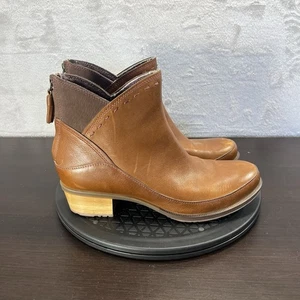 Stivaletti donna Chaco Cataluna misura 8,5 in pelle marrone con tacco e zip - Foto 1 di 10