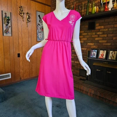 De Colección Años 70 Disco Rosa Atado Threes Company Chrissy Camiseta Informal Vestido de Día S/M Foto 1 de 4