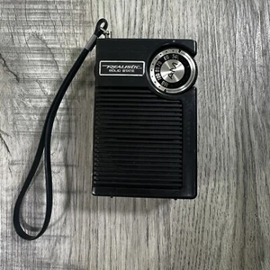 Vintage AM Portable Radio Compact Realistic Solid State Radio Shack Tested - Picture 1 of 10