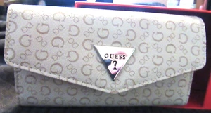 Original Guess Geldbörse "LATHAN" Envelope in KAHKI - Bild 1 von 1