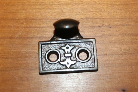 Antique Victorian Cast Iron Detailed Window Lift Q-25 Cover