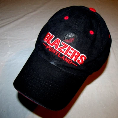 Portland Trailblazers Deletreado Negro Slouch Hat Top Of The World Ajustable Foto 1 de 4