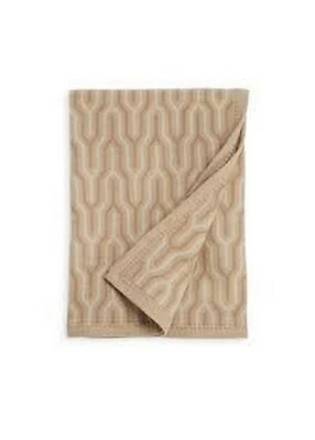 Manta de lana de cordero cachemir geo jacquard suave HudsonPark en caja 50"x70" $430 Foto 1 de 4