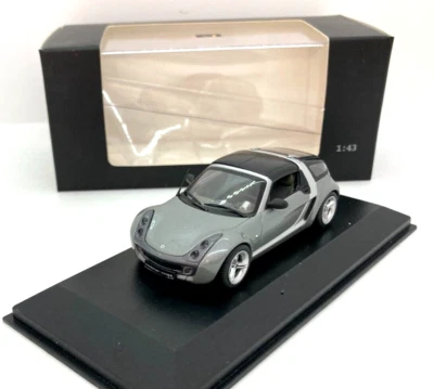 GC4713 MINICHAMPS / SMART ROADSTER COUPE GRIS METAL 1/43 - Photo 1/4