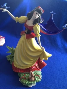 Snow White Porcelain Figurine Franklin Mint 1989 Gerda Neubacher Rare H 28cm - Picture 1 of 1