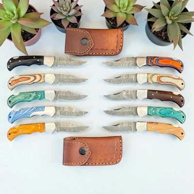 Folding Knives | Lot of 10 | Damascus Steel Blade | Leather Sheath | D959 - Image 1 of 4