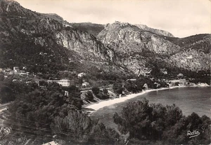 06 EZE - Picture 1 of 2