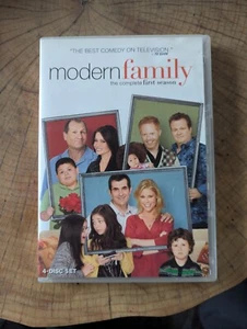 Modern Family: the Complete First Season (DVD, 2009) - Bild 1 von 6