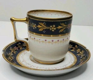 Antique Royal Vienna China Shield Beehive HP Blue Gold Leaf Demitasse Cup Saucer - Picture 1 of 12