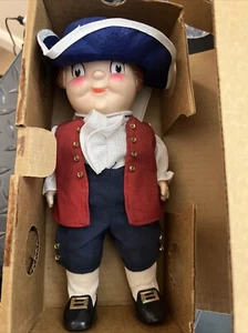 Muñeca vintage Campbell Soup Kid vinilo niño colonial en caja #2 años 70, 1776, sombrero - Imagen 1 de 7