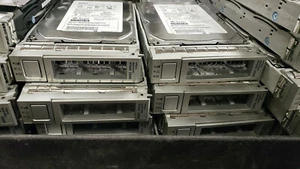 Sun Oracle 542-0428-01 390-0483-03 600GB 6G 15K RPM LFF 3.5'' SAS HDD HARD DRIVE - Picture 1 of 2