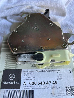 000-540-4745 MBZ Nuetral Safety Switch W124 W201 & W202 - Image 1 of 3