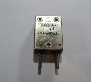 FT-243 Radio Crystal 7150 KHz - .093 Pins - Stand Piezo - Channel 329 - Zdjęcie 1 z 1