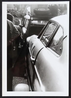 Foto d'archivio auto rally ALPINE A110 1600 Citroën DS station wagon - Immagine 1 di 2