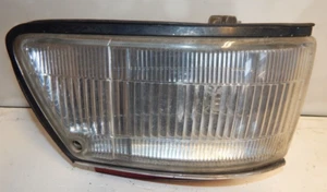 GENUINE 1992-97 TOYOTA COROLLA E9 OS DRIVER SIDE RIGHT FRONT INDICATOR LIGHT - Picture 1 of 2