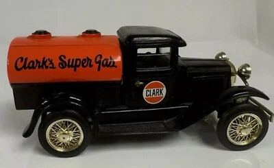 Liberty Classics Clark 1930's Ford Model A Tanker Truck Die Cast NIB Bank #818 - Image 1 of 4
