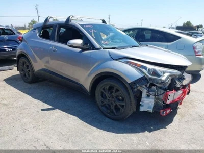 Reposacabezas trasero izquierdo negro Toyota C-HR 2018 Foto 1 de 4