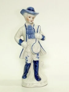 Vintage blau & weiß Regency Stil Mann Porzellan Figur 7 3/4" groß - Bild 1 von 4