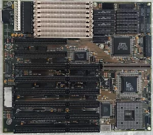 DataExpert OPTI-495SX + 386 DX/40MHz - Zdjęcie 1 z 5