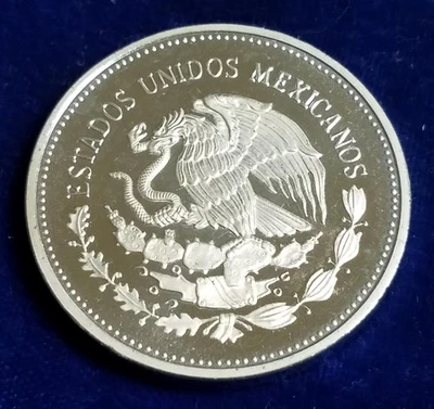 1985 Mexico Silver 25 Pesos | BU | Estados Unidos Mexicanos Silver  Coin - Image 1 of 3