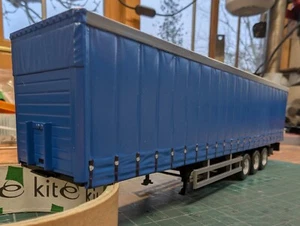 Cararama 1/50 Curtainside Trailer Code 3 with Blue Curtains in Original Box - Picture 1 of 3