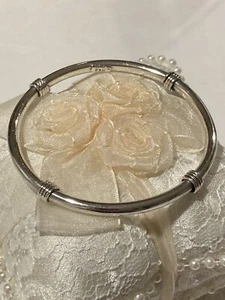 NOVICA Artisan Handmade .925 Sterling Silver Bangle Bracelet Fine Jewelry - Picture 1 of 6