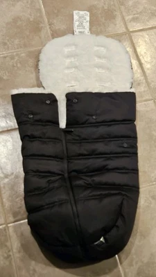 Baby Jogger Stroller Footmuff – Black with White Fleece Lining - Image 1 of 4