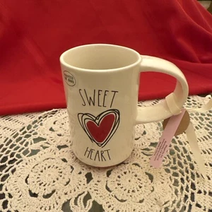 Rae Dunn 2025 Release "Sweet Heart" Tall Chunky Handled Valentine Mug 20 Oz NWT - Picture 1 of 7
