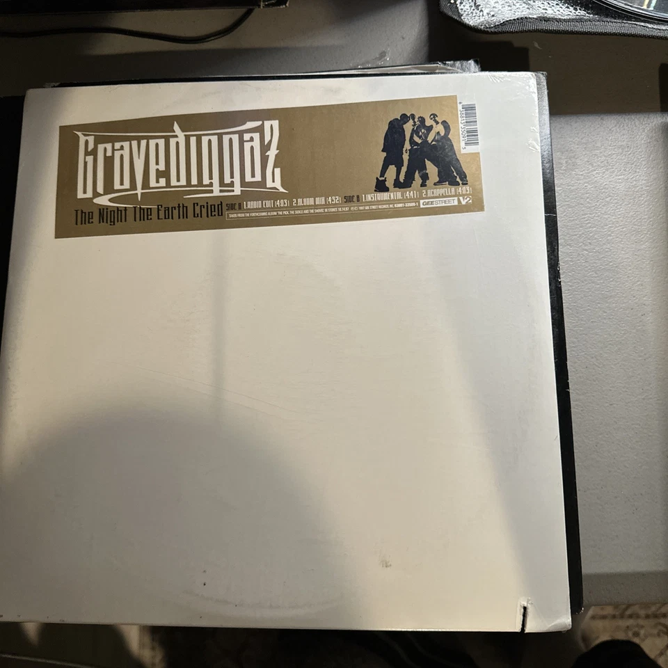 1997 GRAVEDIGGAZ THE NIGHT THE EARTH CRIED ORIGINAL PRESS WU-TANG CLAN NEW SEALD Foto 1 de 1