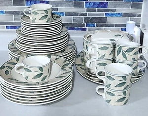 mikasa china dinnerware sets - Picture 1 of 10