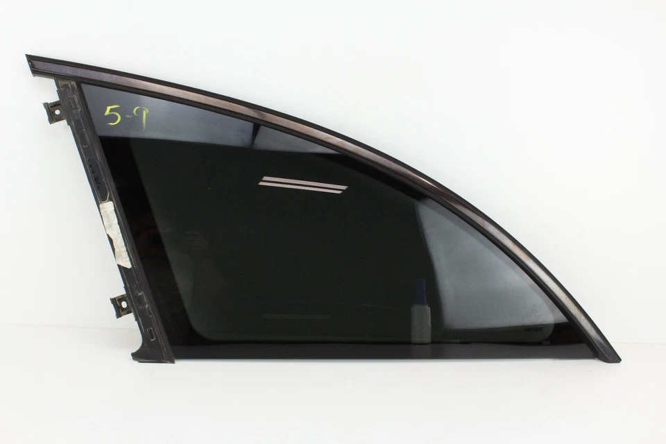 06-12 Mercedes Benz R350 LH Cuarto trasero izquierdo ventana de cristal OEM Foto 1 de 4