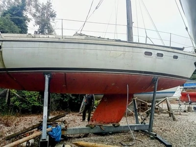 Sailing yacht - Classic 1981 Optima 98S - Image 1 of 4