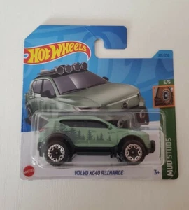 Hot Wheels Volvo XC40 Recharge 4x4 AWD Truck 1:64 Diecast Model in Original Box - Picture 1 of 4