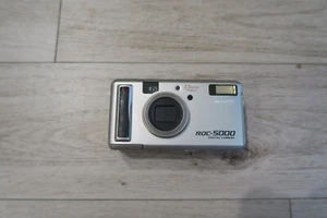 Ricoh RDC-5000 2.3MP Digital Camera - Picture 1 of 8