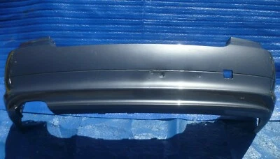 BMW SERIE 3 E90 323i 325i 328i 330i 335i 2006-2008 cubierta de parachoques trasero OEM E90 Foto 1 de 4
