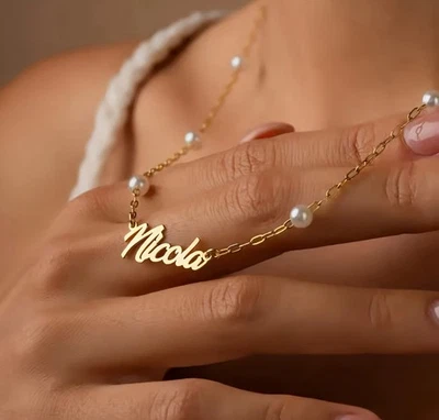 Custom Name Necklace – Schmetterling, 18K vergoldet | Personalisiertes Geschenk - Bild 1 von 4