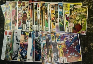 Lote de 40 cómics mixtos de Marvel, DC, imagen, etc., lote en bolsa y embarcado #1 - Imagen 1 de 4