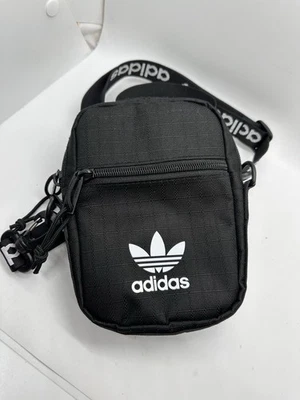 Mini Bandolera Adidas Trifolio Negra Pequeña Bolsa de Hombro Correa Ajustable Foto 1 de 4
