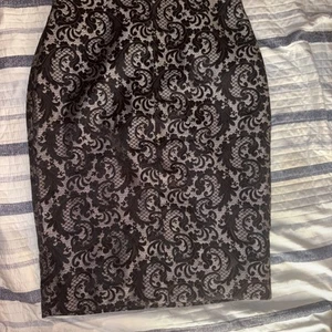 Worthington Women’s Pencil Skirt 12 Below Knee Front Slit Black Career - Picture 1 of 5