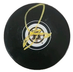 TUUKA RASK SIGNIERT OFFIZIELL BOSTON BRUINS NHL HOCKEY PUCK PSA/DNA ZERTIFIZIERT #AP33121 - Bild 1 von 4