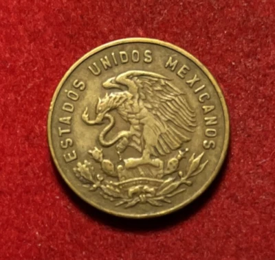 Moneda de 5 centavos de latón México 1960 KM#426 T6166 Foto 1 de 2