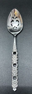 Oneida VIOLA VOILA Stainless Steel Pierced Serving Spoon Tablespoon One 8.5" - Picture 1 of 5