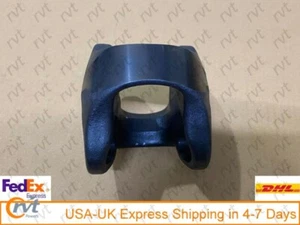 John Deere OEM Universal Joint Section R271431-1 unit - Picture 1 of 4