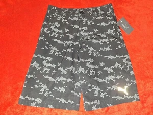 PUMA BOYS SIZE 8  BLACK SHORTS  NEW W/ TAGS - Picture 1 of 7