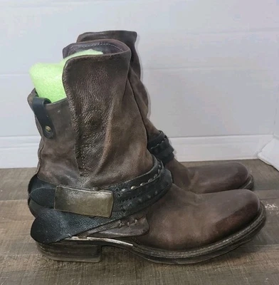 AS98 Airstep Womens 7.5 Biker Ankle Boots Brown Leather Distressed  - Image 1 of 4