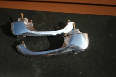 68 1968 - Chevrolet Camaro внешние дверные ручки - пара - Изображение 1 из 4