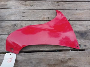 Suzuki RF 900 R - Carénage intérieur droit rouge - Cowling, low, right red - Photo 1/3